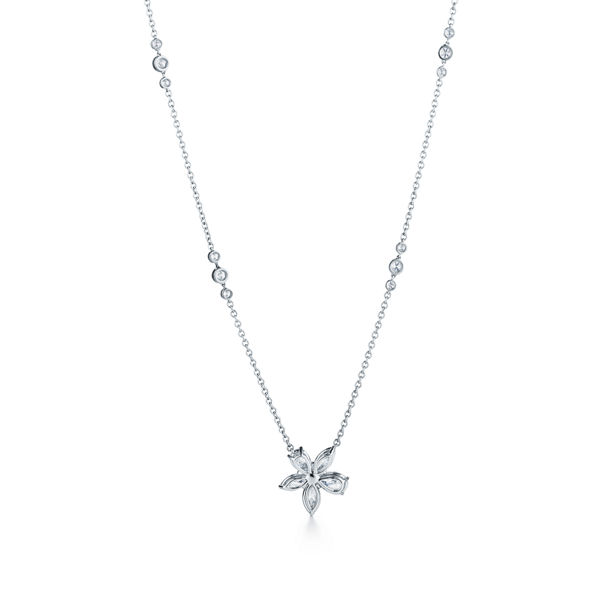 Tiffany Victoria®:Mixed Cluster Pendant 