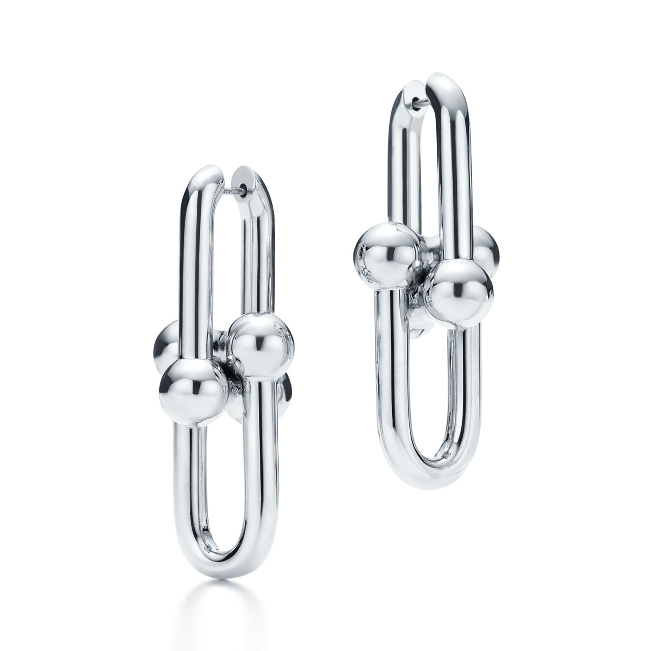 Tiffany HardWear:Extra Large Link Earrings in Sterling Silver image number 0