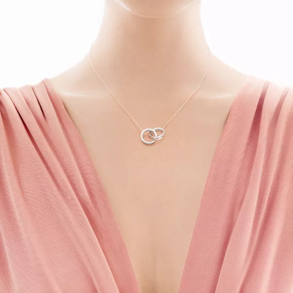 Interlocking Circles Pendant