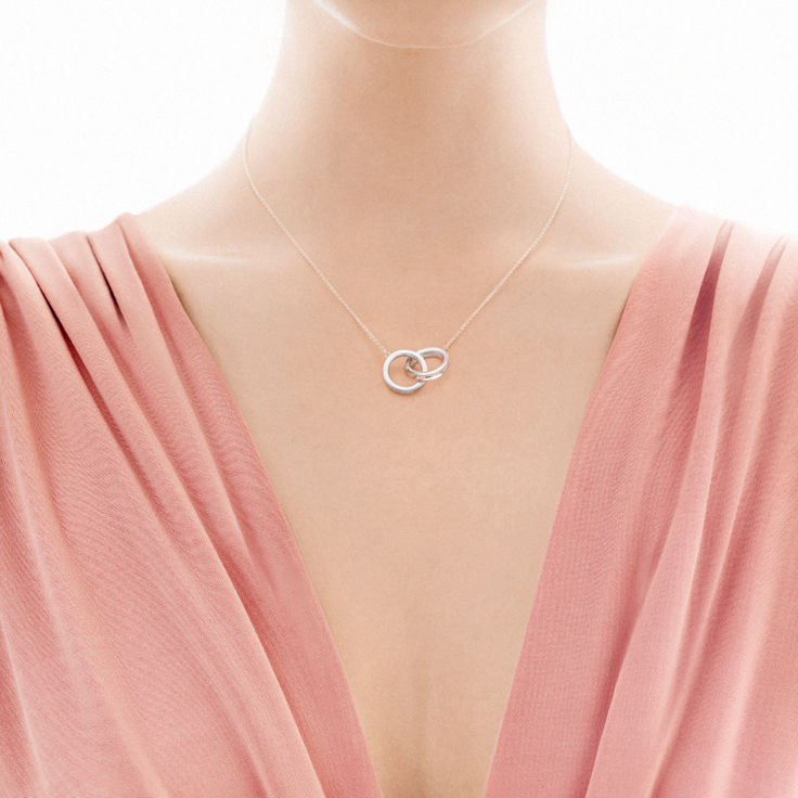 Tiffany 1837®:Interlocking Circles Pendant image number 1
