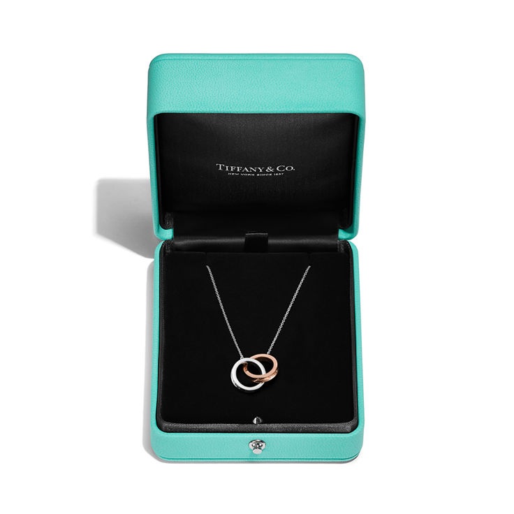 Tiffany 1837™:Interlocking Circles Pendant  image number 2