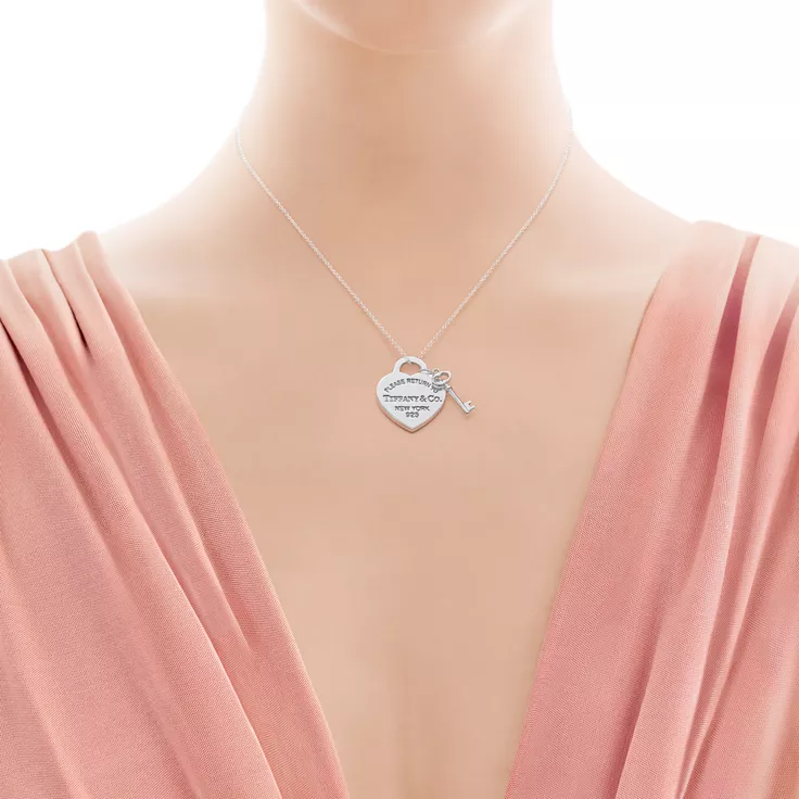 Return to Tiffany®:Heart Tag Key Pendant in Silver, Medium, 1