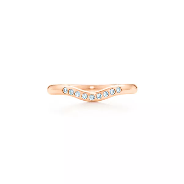  Wedding band 