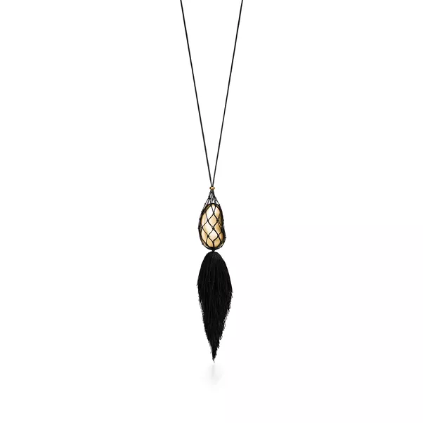 Bean® design Pendant in Yellow Gold, 29 x 50 mm