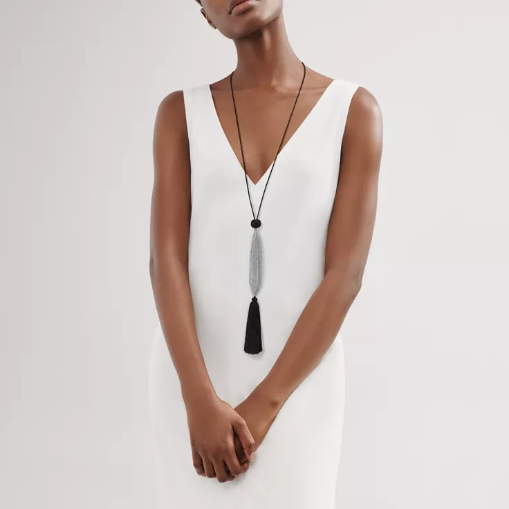 Elsa Peretti®:Mesh Pouch Pendant, 1