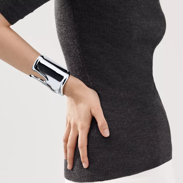 Elsa Peretti®:Brazalete Bone grande en plata de ley, 1