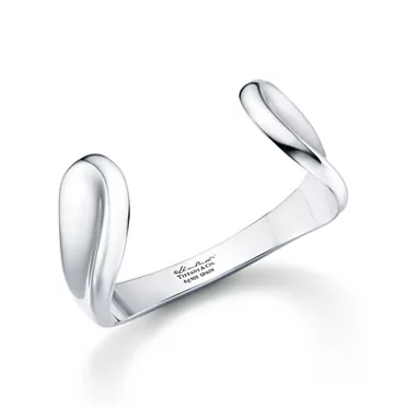 Elsa Peretti®:Thumbprint Cuff, 2