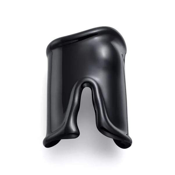Brazalete Bone grande con acabado negro sobre cobre