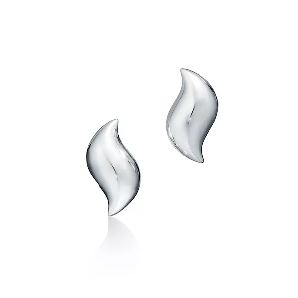  Feather stud earrings 