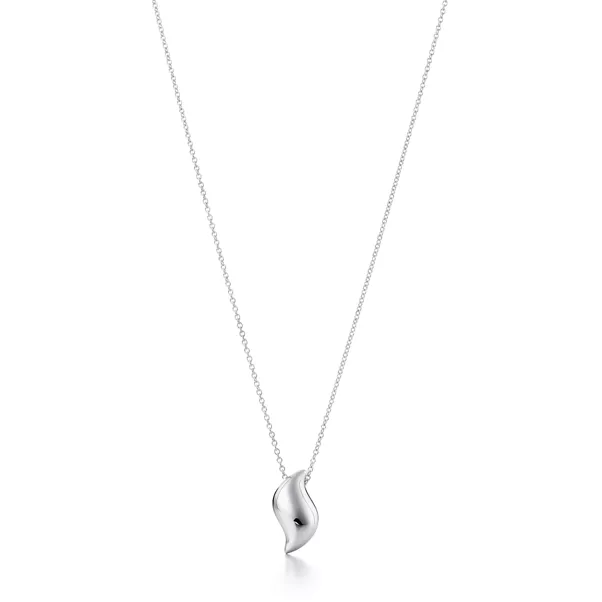  Feather pendant 