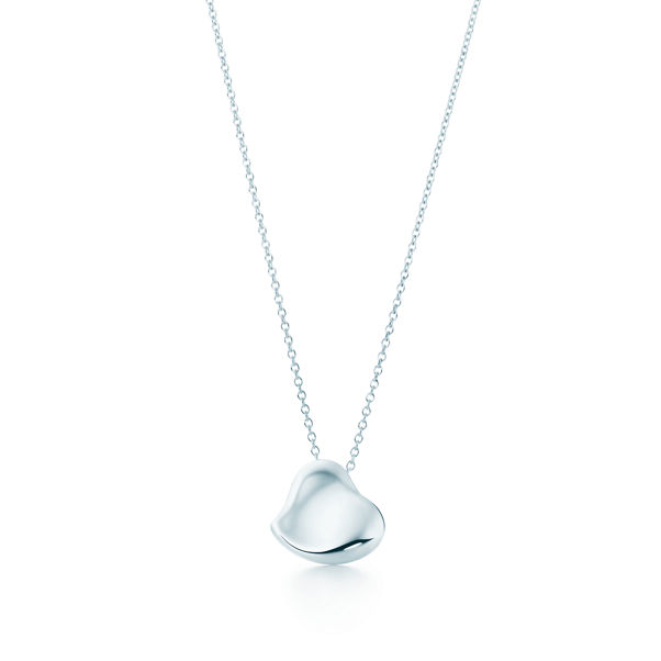 Elsa Peretti®:Full Heart Pendant 