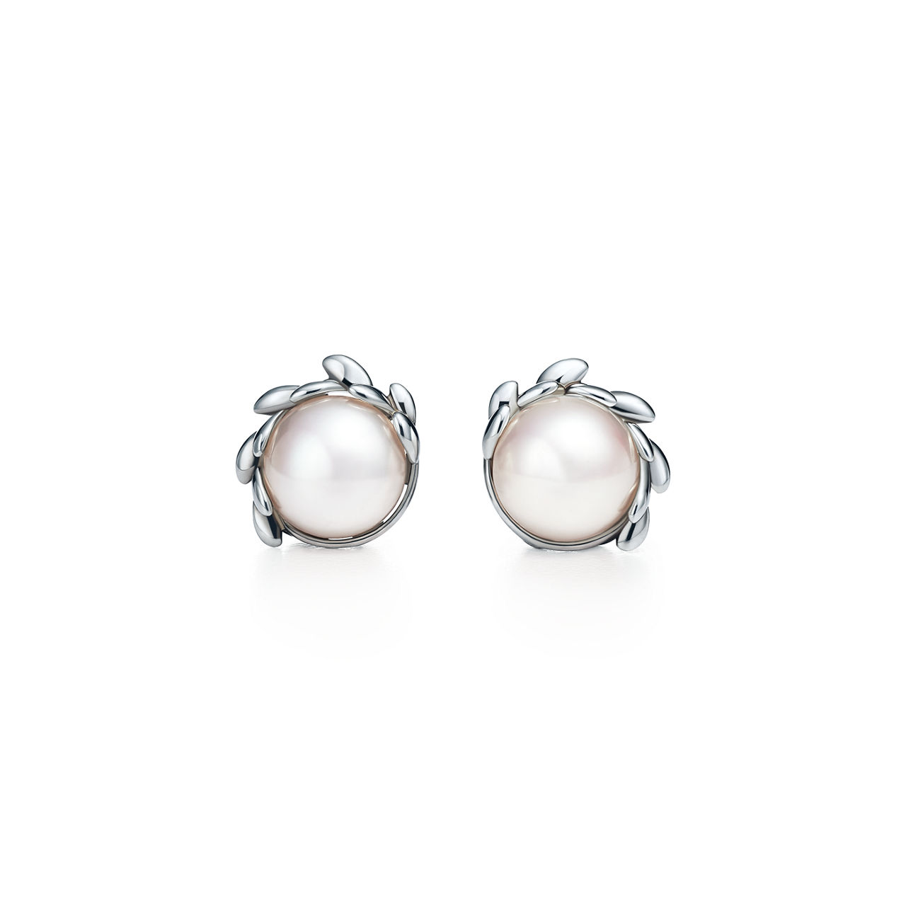 Olive Leaf Pearl Earrings