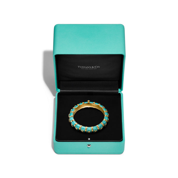 Enamel Collections:Bracelet in Yellow Gold with Azure Blue Enamel image number 1