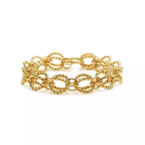 Circle Bracelet in Yellow Gold