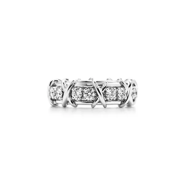 Ring in Platinum with Diamonds