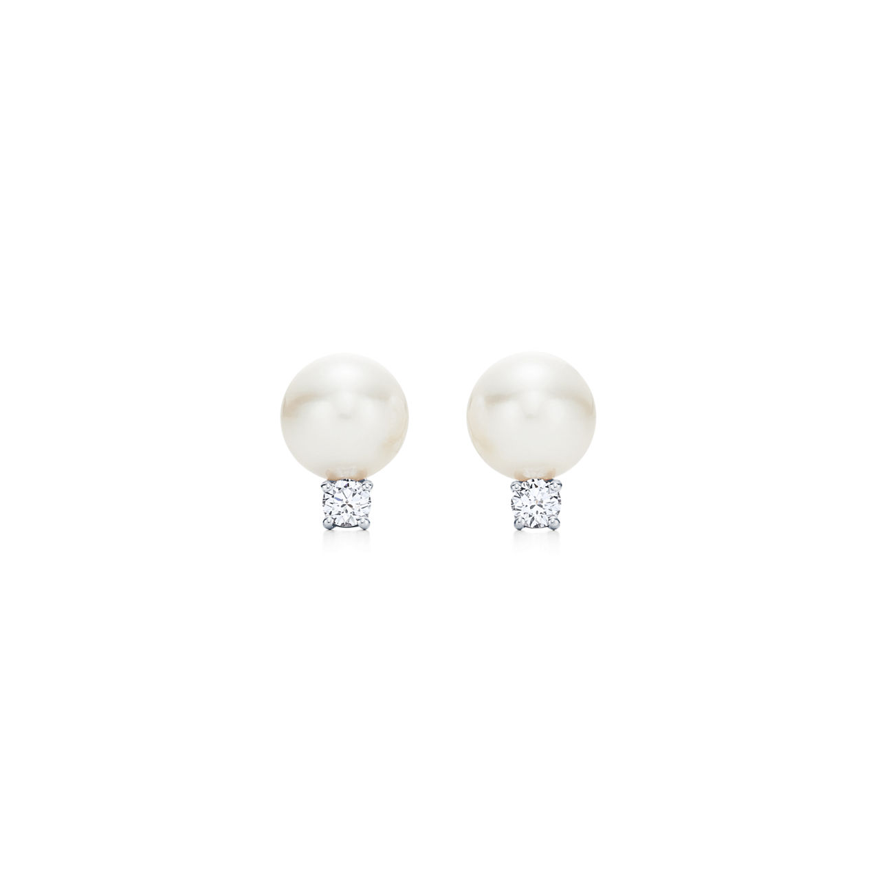 Tiffany Signature® Pearls:Stud Earrings in White Gold with Diamonds, 7-7.5 mm image number 0