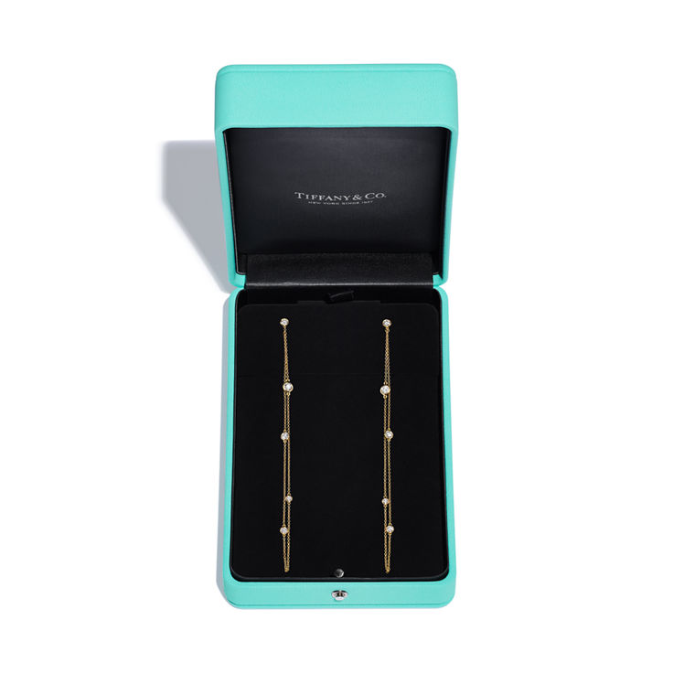 Elsa Peretti®:Diamonds by the Yard® Sprinkle Drop Earrings image number 4