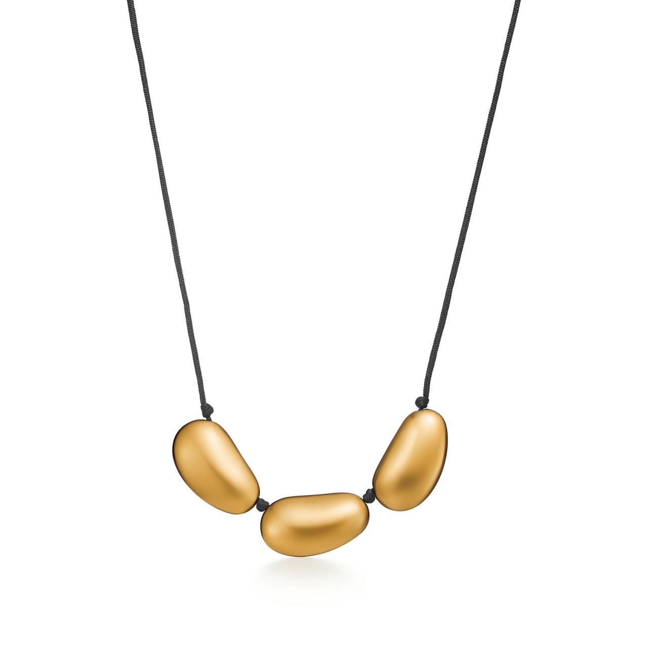 Elsa Peretti®:Bean® design Necklace in Gold Lacquer over Japanese Hardwood image number 2