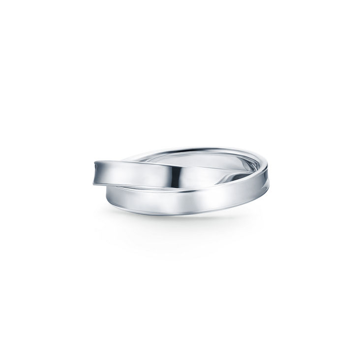 Tiffany 1837™:Interlocking Circles Ring in Silver image number 4