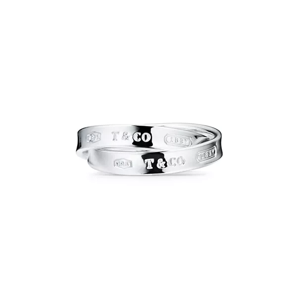 Ring aus verschlungenen Ringen in Silber