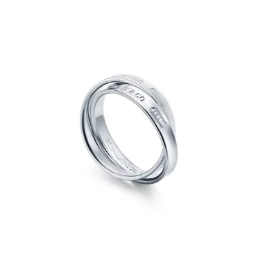Tiffany 1837™:Ring aus verschlungenen Ringen in Silber, 3