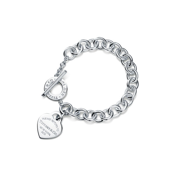 Return to Tiffany™:Armband​ mit Herzanhänger und Knebelverschluss in Silber