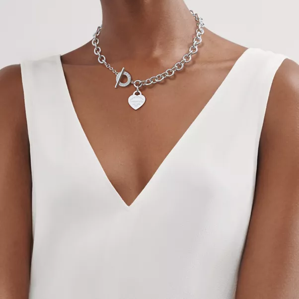 Collier Plaque Cœur avec fermoir à bascule en argent 925 millièmes
