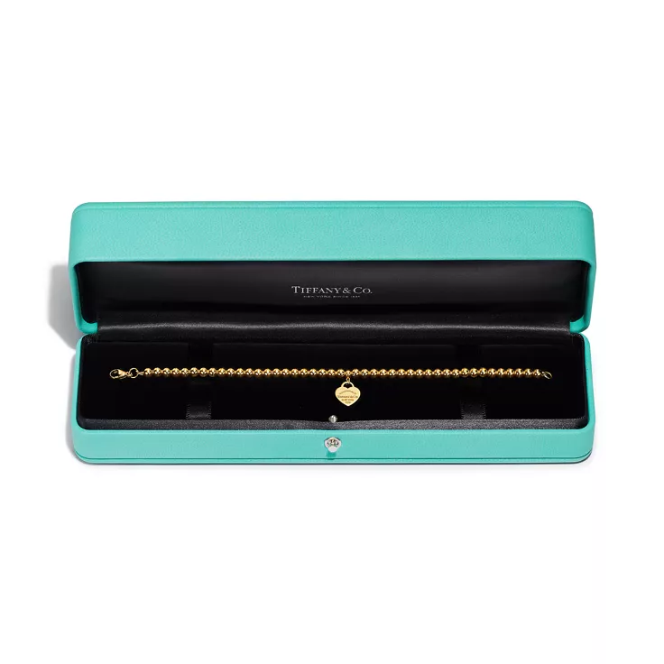 Return to Tiffany&reg;:Heart Tag Bead Bracelet in Yellow Gold, 4