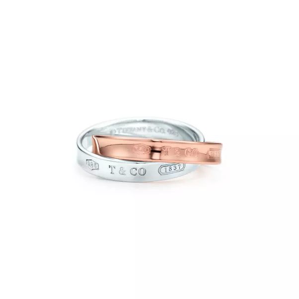 Interlocking Circles Ring 