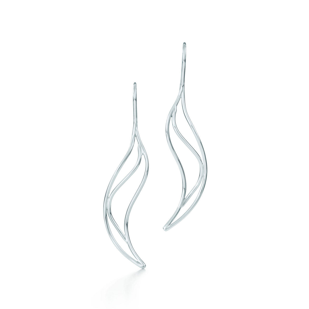 Elsa Peretti®:Wave Earrings  image number 0