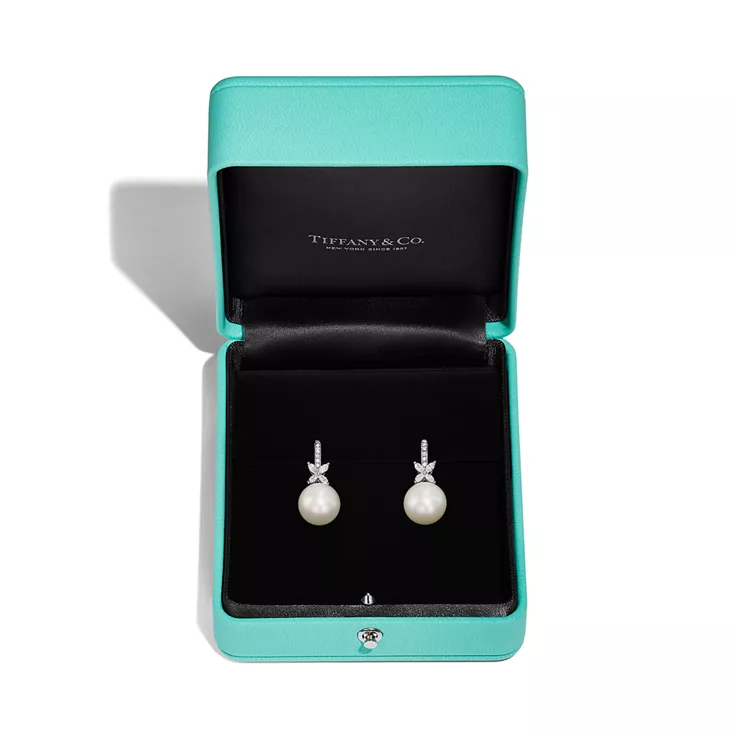 Tiffany Victoria&reg;:Pearl and Diamond Earrings , 4