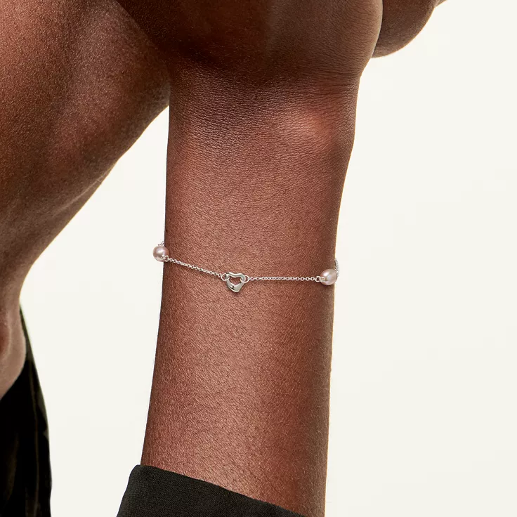Elsa Peretti®: pulsera Open Heart de Pearls by the Yard™ , 1