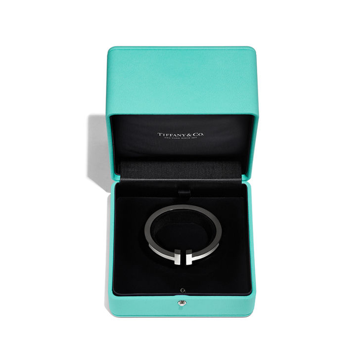 Collezione Tiffany T:Bracciale Square in argento numero immagine 5