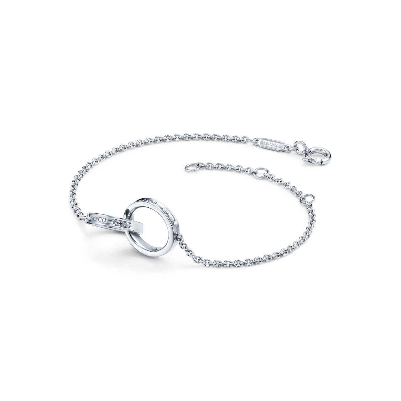 Tiffany 1837™:Interlocking Circles Chain Bracelet in Silver image number 2