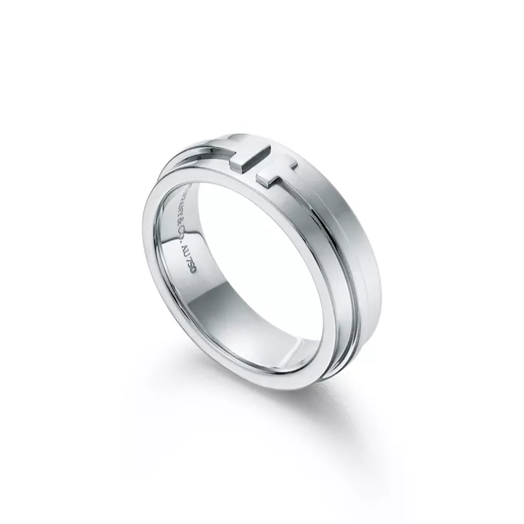 Tiffany T:Wide Ring in White Gold, 5