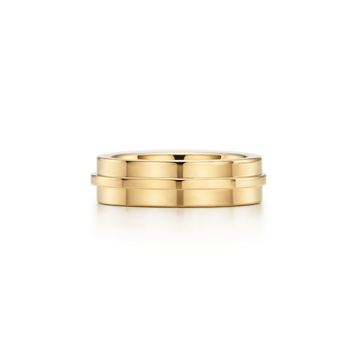 Tiffany T:Wide Ring in Yellow Gold image number 4