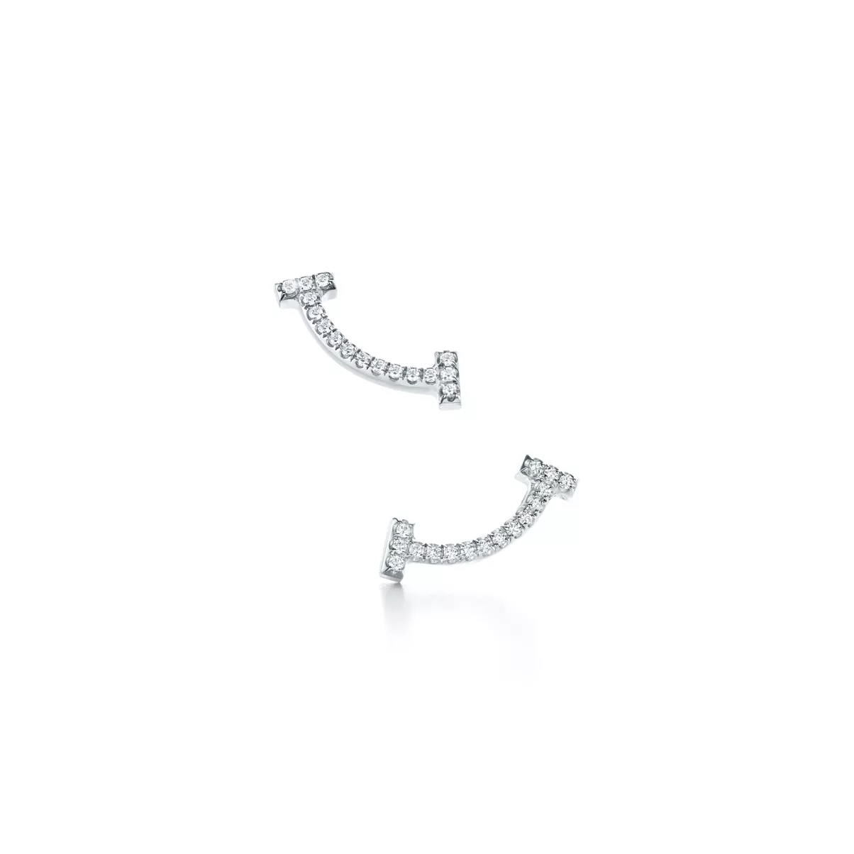 Smile Mini Earrings in White Gold with Diamonds