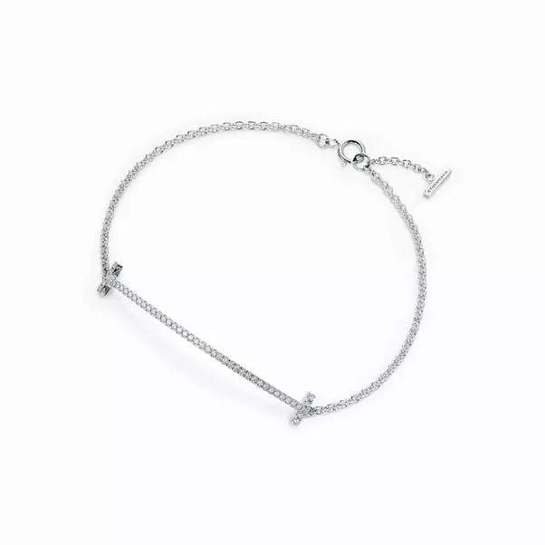 Smile Bracelet in White Gold with Diamonds