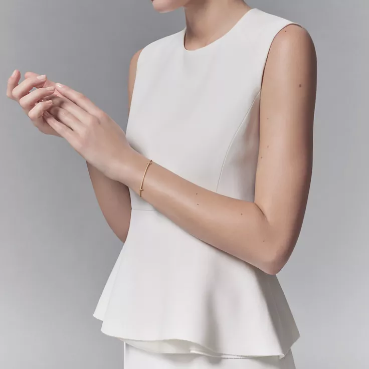 Tiffany T:Smile Bracelet in Yellow Gold with Diamonds, 1