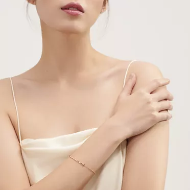 Tiffany T:Smile Bracelet in Yellow Gold, 2