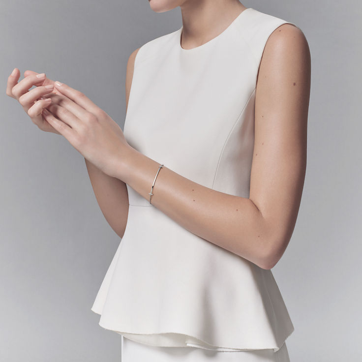 Collezione Tiffany T:Bracciale Smile in oro bianco numero immagine 1