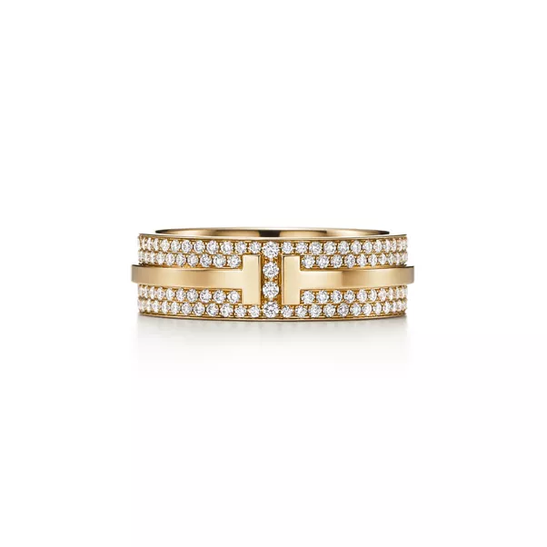 Wide Pavé Diamond Ring in Yellow Gold