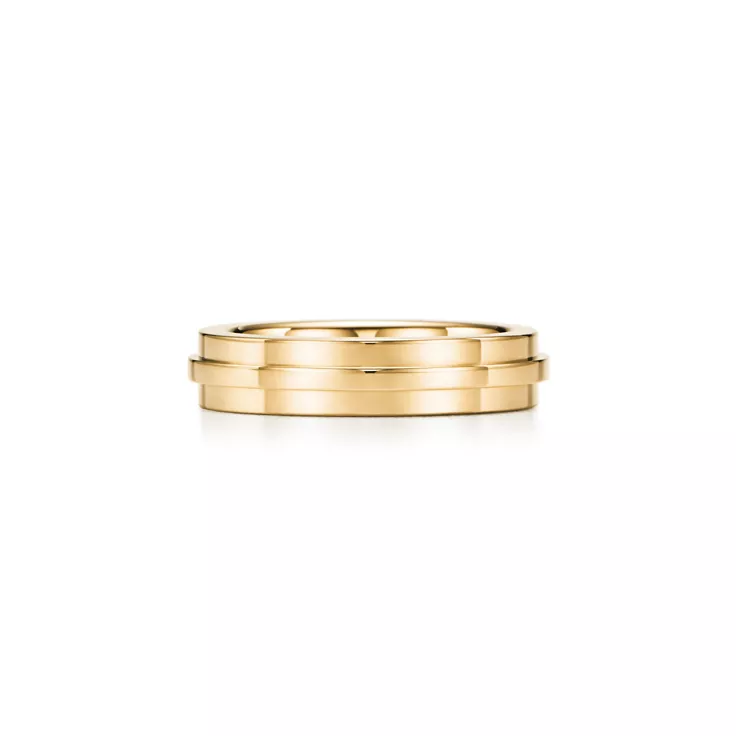 Tiffany T:Narrow Ring in Yellow Gold, 4