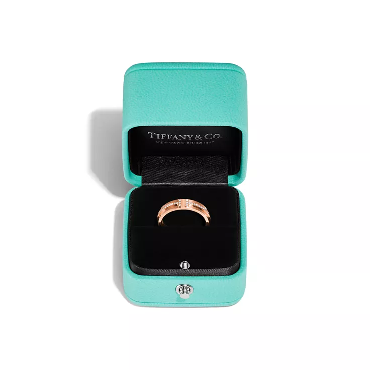 Tiffany T:Narrow Diamond Ring in Rose Gold, 6