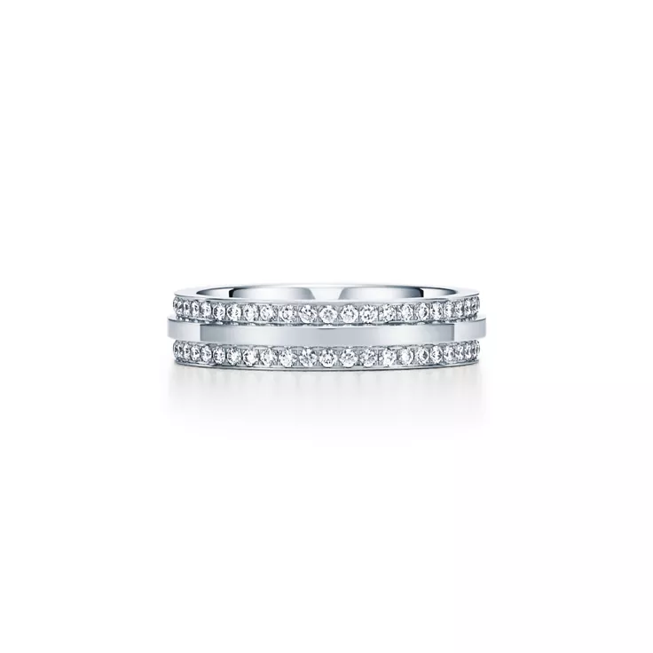Tiffany T:Narrow Pavé Diamond Ring in White Gold, 5