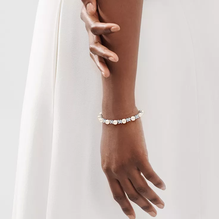 Tiffany Victoria®:Tennis Bracelet in Platinum with Diamonds and Pearls, 1