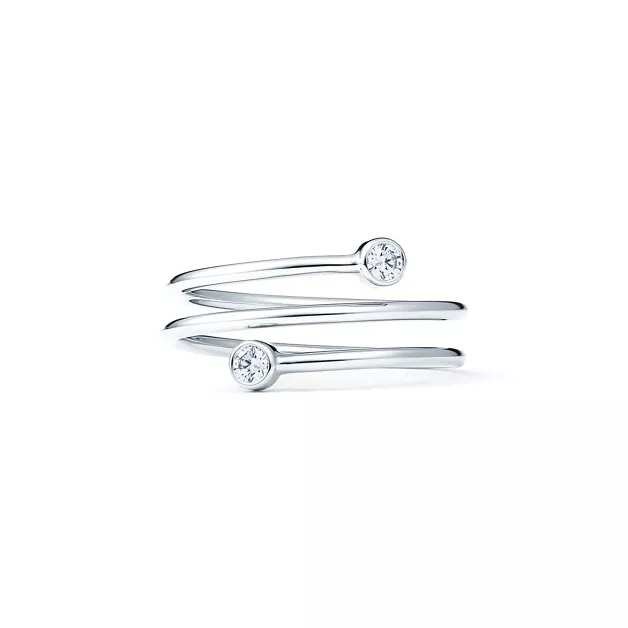 Elsa Peretti®:Diamond Hoop Ring image number 0
