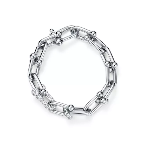 Large Link Bracelet in White Gold with Diamonds