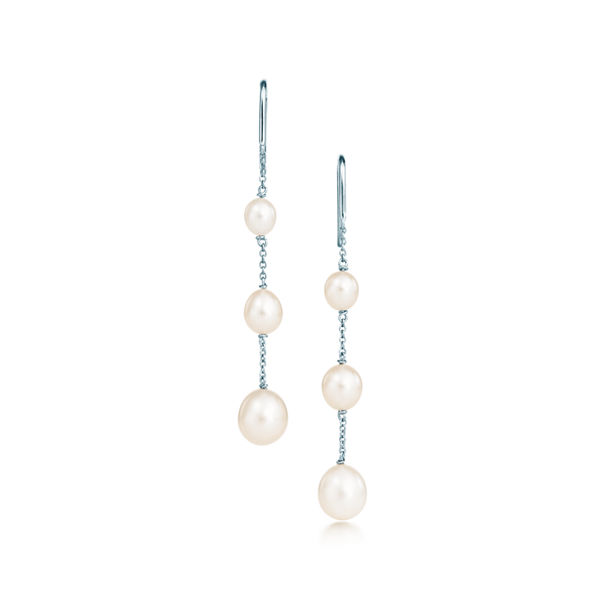 Elsa Peretti®:Pearls by the Yard™ Chain Earrings 