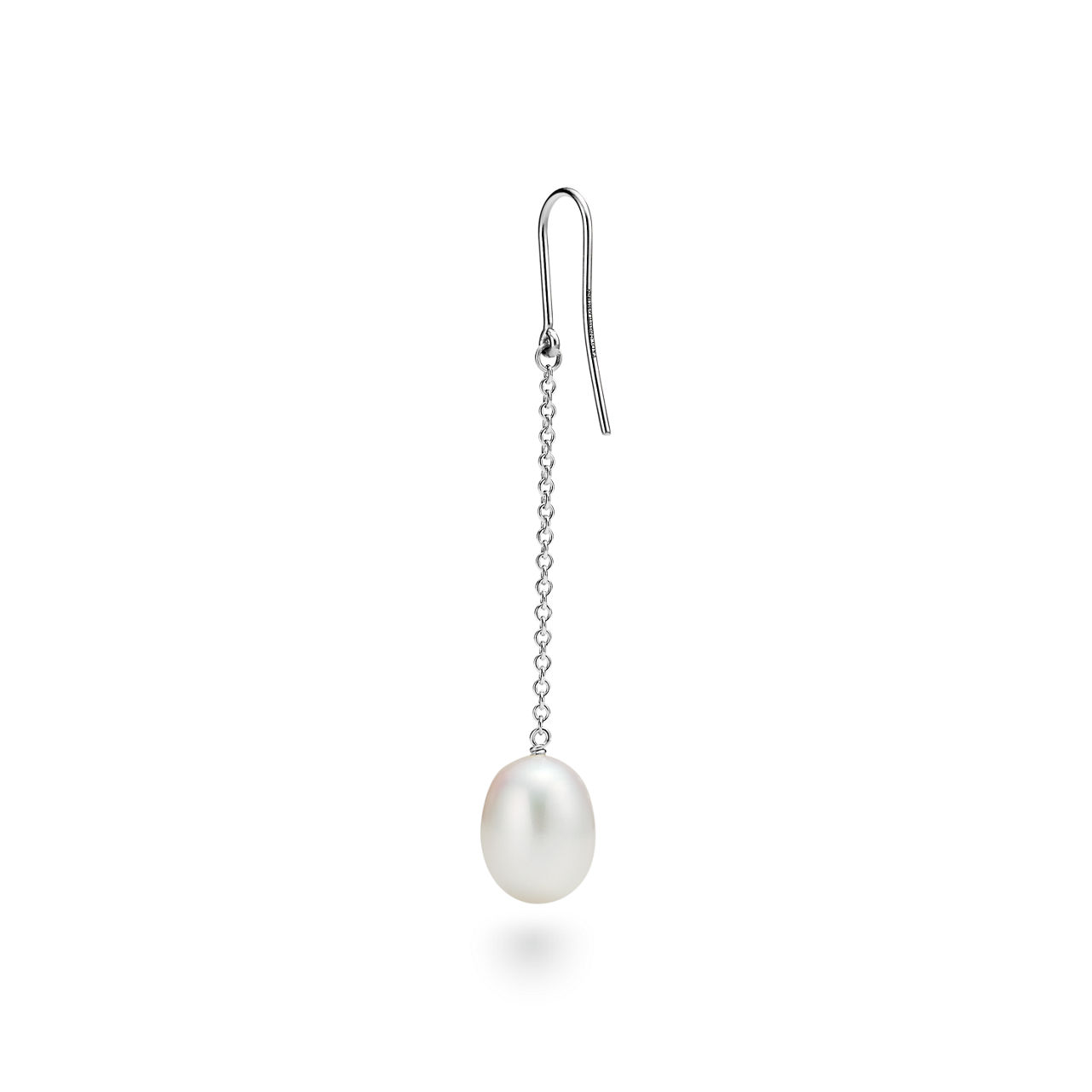 Elsa Peretti®:Pearls by the Yard™ Chain Earrings  image number 3